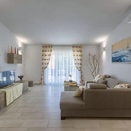 Manuela Comfortable Villa